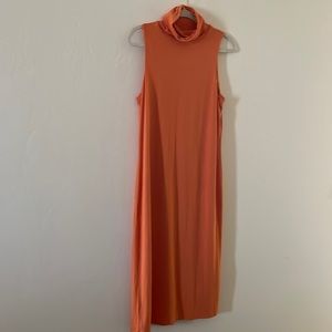Cremiux sleeveless with turtleneck size large Orange